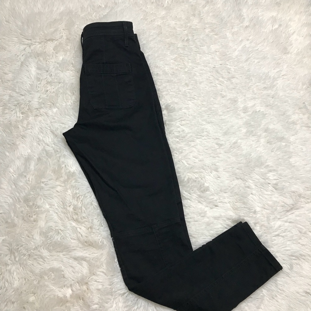 Women’s Black Jeans - Classic Slim Fit